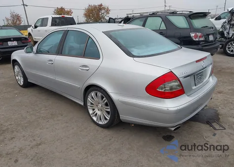 2007 Mercedes-Benz E 350 z USA, uszkodzony, nr VIN WDBUF56X77B073509